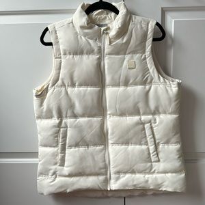 White sleeveless Puffer vest